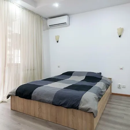 #very Spacious 2br 110 Near Old Town *