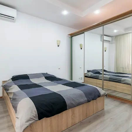 #very Spacious 2br 110 Near Old Town